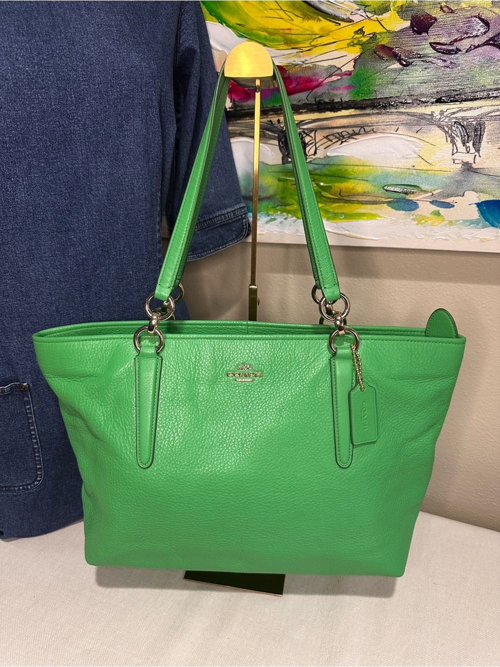 Coach Ellis Bright Green Pebbled Leather Tote  2015 NWOT!!!